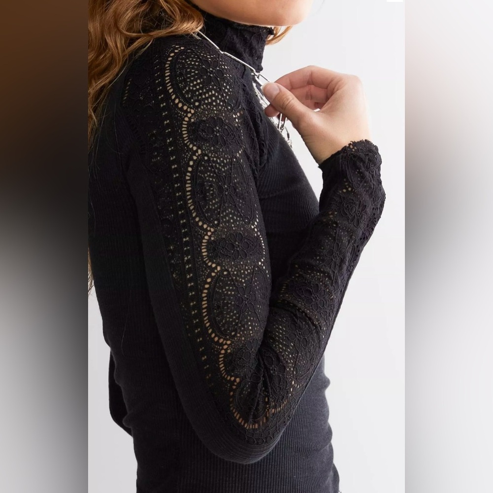 Free People Black Lace & Knit Mock Neck Long Sleeve Tee - Size XL NWT